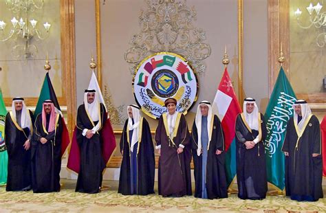 تعرّف إلى حضارة دبي العريقة من خلال الوجهات التراثية والأحياء الفنية العصرية. سلطنة عمان تستضيف القمة الخليجية 39 القادمة - صحيفة الأيام ...