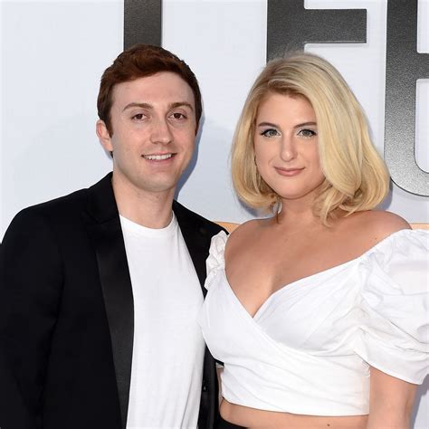 Meghan Trainor Shows Off Bare Baby Bump In Sweetest Picture Fans React HELLO