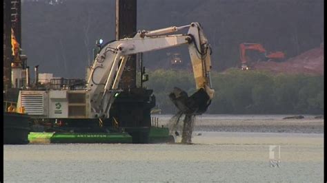 Heritage Authority Worried By Gladstone Dredging Abc News