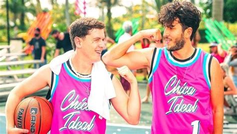 Sebastián yatra publica su nueva canción junto a guaynaa chica ideal, una canción energética que habla de la búsqueda de la chica ideal y sigue la saga de las canciones colaborativas que el artista colombiano ha publicado y que se han convertido en favoritos de los fans. Sebastián Yatra estrenó la canción "Chica ideal" en el día ...