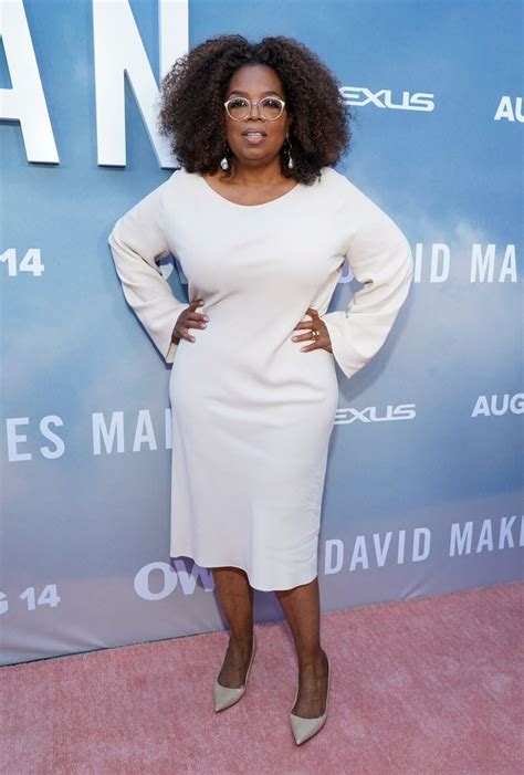 Oprah Winfrey Displays Slimmed Down Physique After Dramatic Weight Loss