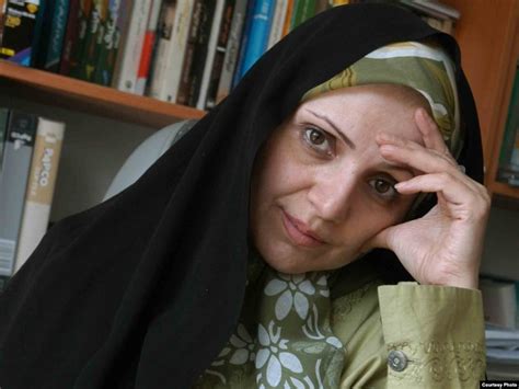 Iranian Womens Rights Activist Recounts Decision To Cast Off Hijab