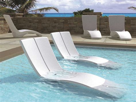Tropitone Curve Recycled Plastic Chaise Lounge Set Curvelngeset