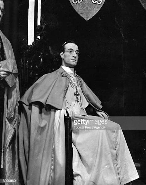 Pope Pius Xii Photos And Premium High Res Pictures Getty Images