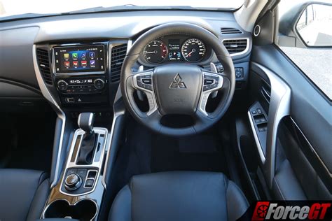 2019 Mitsubishi Pajero Sport Exceed Interior