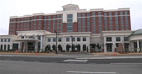 Hotel Embassy Suites By Hilton Tuscaloosa Alabama Downtown Usa
