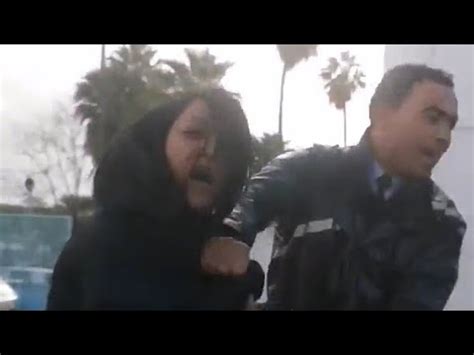Agression D Un Policier Tunisien Sur Une Femme Tunisienne Sur Voie