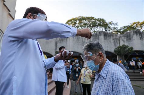 Filipinos Mark Ash Wednesday With Prayers For Pandemic To End Abs Cbn