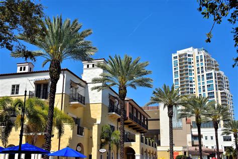 Beach Drive Shopping District In St Petersburg Florida Encircle Photos