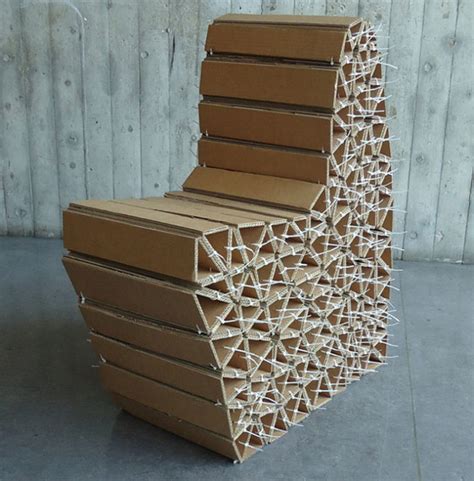 » Caterpillar Chair – reused cardboard modular chair by Wiktoria Szawiel