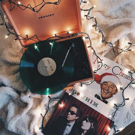 Getting In The Spirit With Saraaaisabel Uomusic Instagram