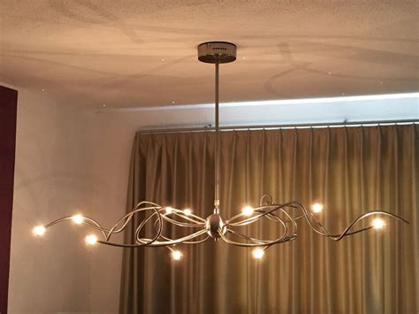 Wenn du dich auf dem sofa entspannen willst, ist es herrlich gemütlich, wenn du dich in eine kuschelige decke einwickeln kannst. decken lampe | Kaufen auf Ricardo