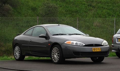 Ford Cougar 2001