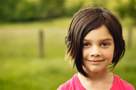 Coiffure Courte Petite Fille Idées De Coiffure