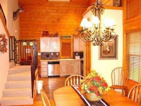 Best Price On Cabins At Grand Mountain By Thousand Hills Resort In