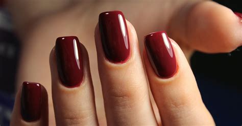 It's easier to do it one hand at a time, so put on your favourite korean drama , kick back and relax! Can Nail Polish Remover Remove Gel Nails Or Do You Have To Go To A Salon?