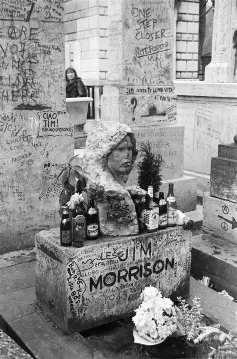 Where Did They Bury Jim Morrison The Lizard King A