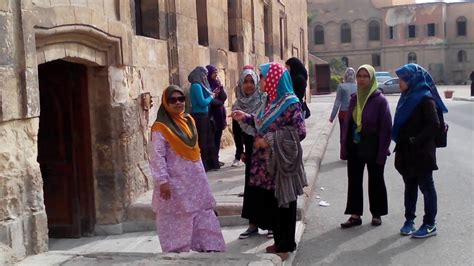 Ayahnya najmuddin ayyub dan pamannya asaduddin syirkuh hijrah (migrasi) meninggalkan kampung halamannya dekat danau fan dan pindah ke daerah tikrit (iraq). Travel Cairo, Mesir - Kubu Sultan Salahuddin al-Ayyubi ...