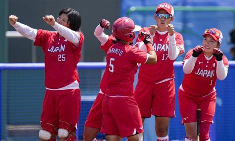 Tokyo Olympics Japan Beat Australia In The Opening Round Of Softball