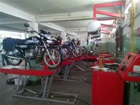 Hero New Glamour Bike Repairing Services In Surguja Udaipur Basant