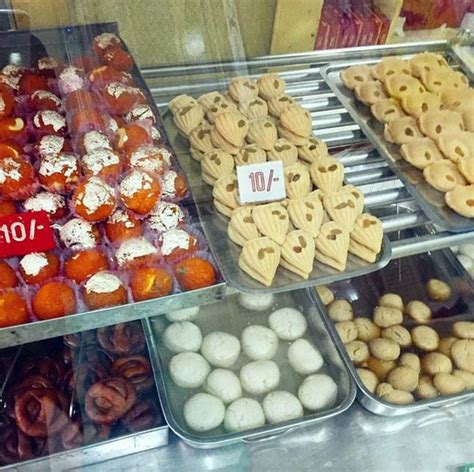 10 Lip Smacking Street Foods Of Kolkata That Youll Regret Missing Out