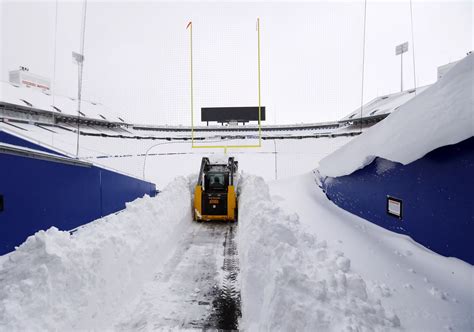 Buffalo Bills Ralph Wilson Stadium Accumulated An Estimated 220000