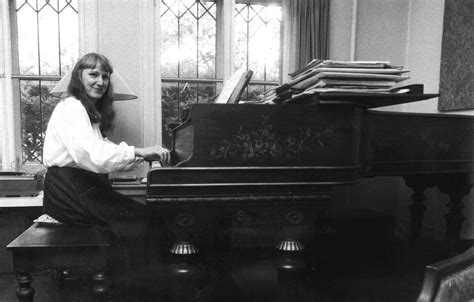 Marga Richter Composer In A Male Dominated Era Dies At 93 The New