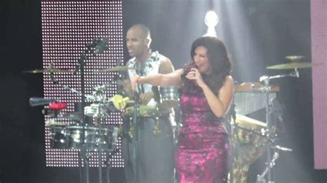 Laura Pausini Live Simili In Bruxelles Youtube