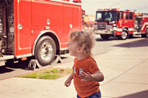 Do you think your classmates or friends lie you? Stevie Fan Club {Fire Trucks} - THIS MOM'S GONNA SNAP!