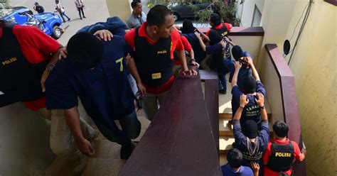 Indonesia Arrests 141 Men At Alleged Gay Sauna Party Time