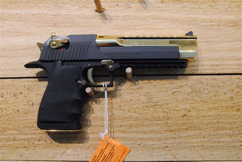 Desert Eagle Magnum Revolver