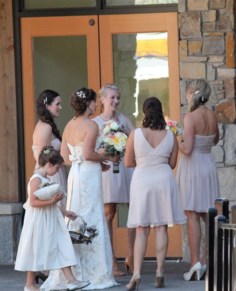 How To Choose Bridesmaid’s Dress Full Guide Weddings Spirit