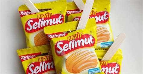 8 butir telur 2 lembar daun salam 2 batang serai, memarkan 750 ml santan dari 1/2 butir kelapa 1 1/4 sendok teh garam 1/2 sendok teh gula pasir 1 sendok teh asam jawa 8 lembar daun jeruk, buang. Resep Jajanan Kekinian Untuk Jualan