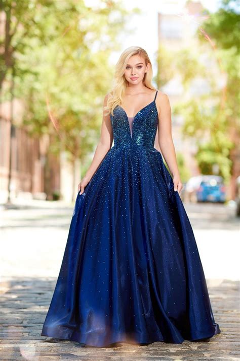 Best Wedding Dresses For Prom In The World The Ultimate Guide Romanticwedding1