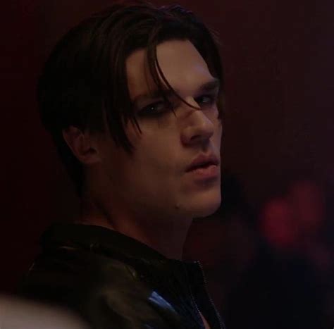 Pin By Izzy On I Saw A Man So Beautiful I Started Crying In Finn Wittrock American