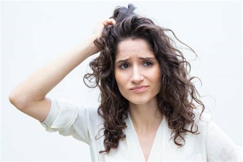 9 Common Causes Of Hair Loss In Women Tony Shamas Hair Salon And Laser