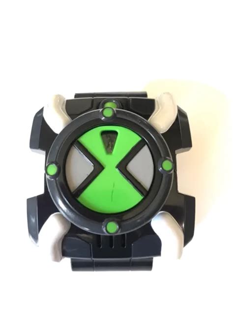 Rare Original Ben 10 Omnitrix Watch Fx Lights Sounds Toy Bandai 2006