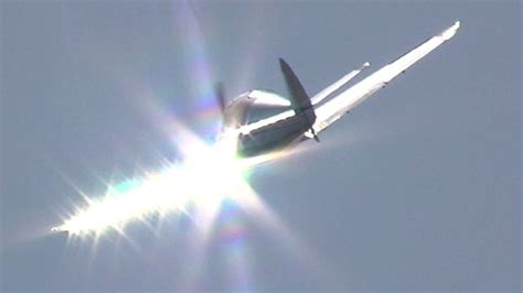 Polished Aluminum Aircraft Makes A Low Pass Youtube