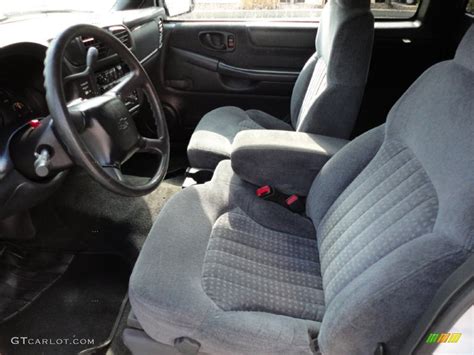 Medium Gray Interior 2000 Chevrolet S10 Ls Extended Cab Photo 53940148