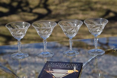 vintage etched cocktail martini glasses set of 4 unique twisted stem martini glasses wedding
