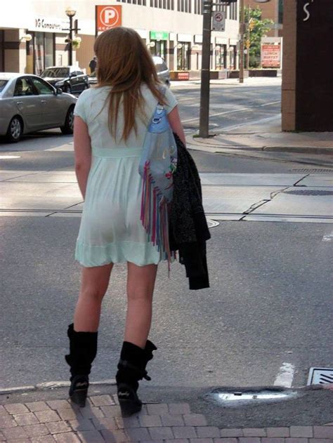 You Can See Through These Girls’ Clothes 50 Pics 1