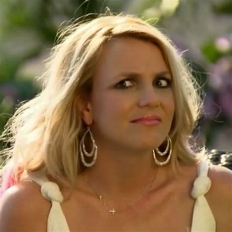 Britney Spears Dramatic Head Turn E Online