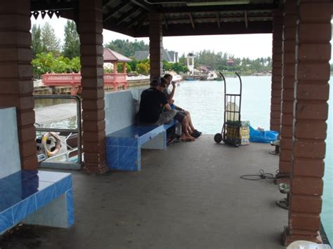 Any further question and details information for fast respons,just click link Terengganu Hebat: Jeti Ke Pulau Kapas