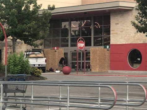 Target at Southpark Meadows Boarding Up : r/Austin