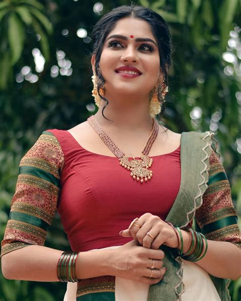 Malayalam Serial Actress Hot Photos Swasika Hot Photos Photos Hd