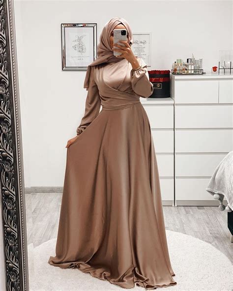 Best Looks Outfit Ideas For Celebrating Eid Al Fitr 2021 Hijab