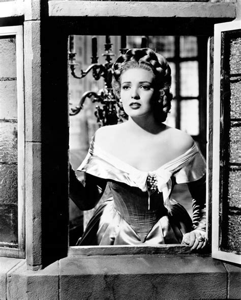 Linda Darnell As Amber St Claire In Forever Amber Th Century Fox Sexy Pics Hooray