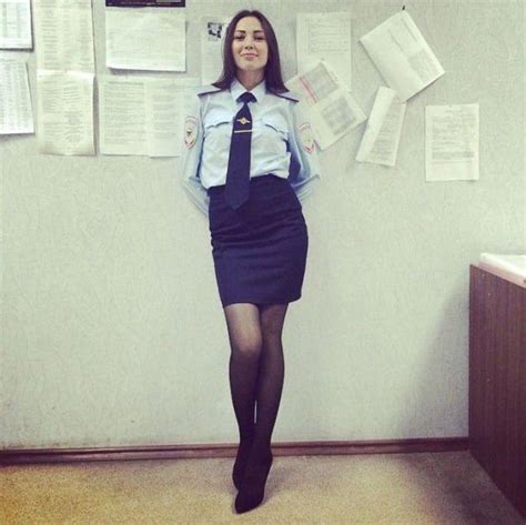 20 policières russes par qui vous aurez envie de vous faire passer les menottes
