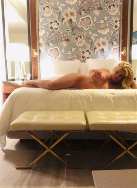 Britney Spears Celebrates Freedom With Full Frontal Nude Photo My XXX