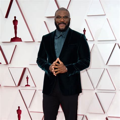 Tyler Perry Urges Others To Refuse Hate During 2021 Oscars Speech Video